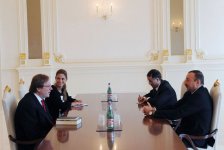 İlham Əliyev ABŞ Atlantik Şurasının prezidentinin başçılıq etdiyi nümayəndə heyətini qəbul edib