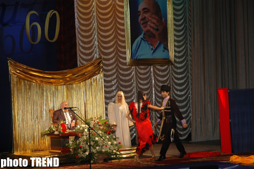 Yaşar Nuri mələklərin əhatəsində Habil Əliyevi seçib, "Dədə Qorqud"ə öyüd-nəsihət verdi (FOTO)