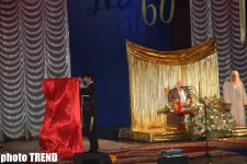 Yaşar Nuri mələklərin əhatəsində Habil Əliyevi seçib, "Dədə Qorqud"ə öyüd-nəsihət verdi (FOTO)