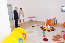 Heydər Əliyev Fondunun prezidenti Mehriban Əliyeva Fondun təşəbbüsü ilə Xəzər rayonunda inşa olunmuş bir neçə obyektin açılışlarında iştirak edib (FOTO)