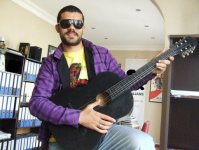 Populyar türk seriallarında rol alan aktyor Azərbaycan haqqında film çəkir (FOTO)
