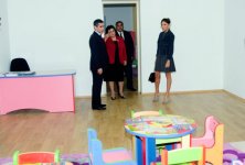 Azərbaycanın birinci xanımı Xəzər rayonunda  bir neçə təhsil müəssisəsinin açılışlarında iştirak etmişdir (FOTO)
