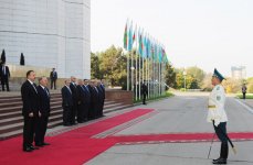 Qazaxıstanda rəsmi səfərdə olan Azərbaycan Prezidentinin Almatıda rəsmi qarşılanma mərasimi olub (FOTO)