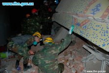 Azərbaycan xilasediciləri Türkiyədə dağıntılar altından daha 6 cəsədi çıxarıblar (FOTO)