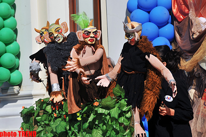 Bakıda Beynəlxalq Kukla Teatrları Festivalı açılıb (FOTO)