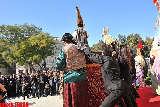 Bakıda Beynəlxalq Kukla Teatrları Festivalı açılıb (FOTO)