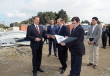 İlham Əliyev Dənizkənarı Milli Parkda "Kiçik Venesiya şəhərciyi" adlanan ərazidəki əsaslı yenidənqurma və bərpa işlərinin gedişi ilə tanış olub (FOTO)