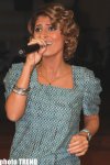 Azərbaycansayağı Uitni Hyuston (FOTO)
