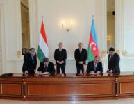 Azərbaycan və Macarıstan arasında beş sənəd imzalanıb (FOTO)