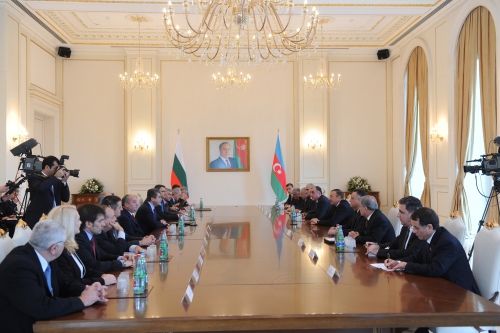 Prezident İlham Əliyev: Azərbaycan və Bolqarıstan arasında siyasi əlaqələr yüksək səviyyədədir (FOTO)