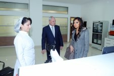 Heydər Əliyev Fondunun vitse-prezidenti Leyla Əliyeva Talassemiya Mərkəzində müalicə olunan uşaqlara baş çəkib (FOTO)