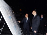 İlham Əliyev Qəbələ şəhər məscidinin yeni binasının tikinti işləri ilə tanış olub (FOTO)