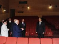 İlham Əliyev Şəkidə Sabit Rəhman adına Dövlət Dram Teatrının binası ilə tanış olub (FOTO)