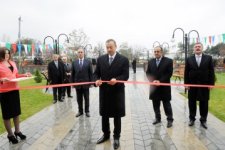 İlham Əliyev YAP-ın Qax rayon təşkilatının yeni inzibati binasının açılışında iştirak edib (FOTO)