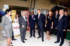 Azərbaycan Prezidenti və xanımı "BakuTel-2011" XVII Beynəlxalq telekommunikasiya və informasiya texnologiyaları sərgisi ilə tanış olublar (FOTO)(ƏLAVƏ OLUNUB)