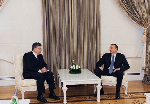 İlham Əliyev NATO baş katibinin müavinini qəbul edib
