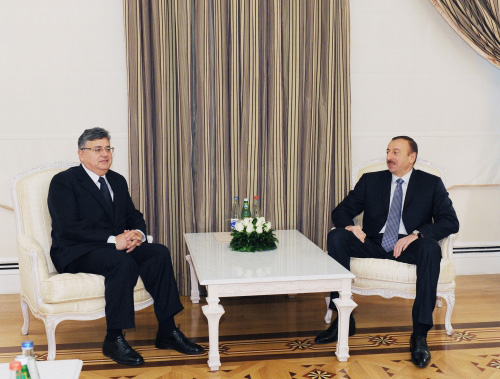 İlham Əliyev NATO baş katibinin müavinini qəbul edib