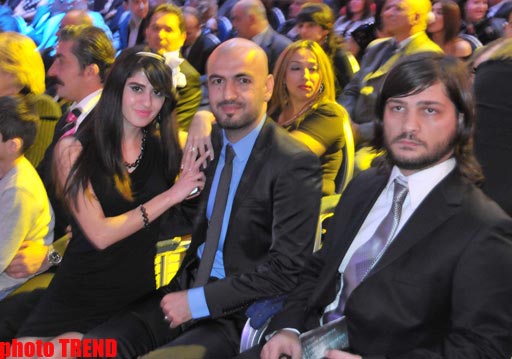 Türkiyənin şou-ulduzları Azərbaycanda mükafat aldılar (FOTO)