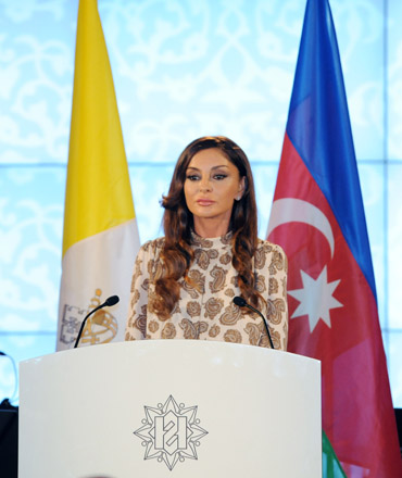 Mehriban Əliyeva: Azərbaycan bu gün dünya xəritəsində öz yerini təsdiqləyib və sürətlə inkişaf edən bir dövlətdir (FOTO)