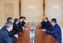 Azərbaycan Prezidentinə "Həştərxan şəhərinin fəxri vətəndaşı" diplomu və medalı təqdim edilib (FOTO)