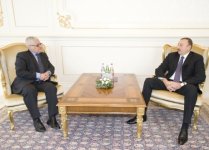 İlham Əliyev bir sıra xarici ölkələrin Azəbaycandakı səfirlərinin etimadnamələrini qəbul edib (FOTO)