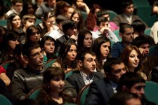 Leyla Əliyeva: RAGT həm Azərbaycan gənclərini birləşdirməyə, həm də onların Rusiya cəmiyyətinə inteqrasiyasına kömək göstərməyə çalışır (FOTO)