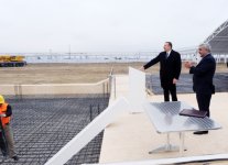 İlham Əliyev karbamid istehsalı zavodunun təməlqoyma mərasimində iştirak edib (FOTO)