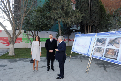 Azərbaycan Prezidenti və xanımı yeni piyada keçidlərinin açılışlarında iştirak ediblər (FOTO)