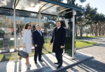 Azərbaycan Prezidenti və xanımı yeni piyada keçidlərinin açılışlarında iştirak ediblər (FOTO)
