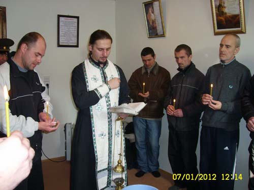Azərbaycanda xristian məhkumlar Milad bayramını qeyd ediblər (FOTO)
