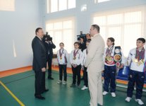 Azərbaycan Prezidenti Goranboy şəhər 3 nömrəli tam orta məktəbin yeni binasının açılışında iştirak edib (FOTO)