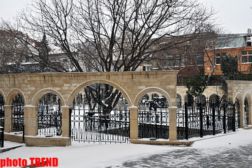 Bakının qar mənzərəsi (FOTOSESSİYA)