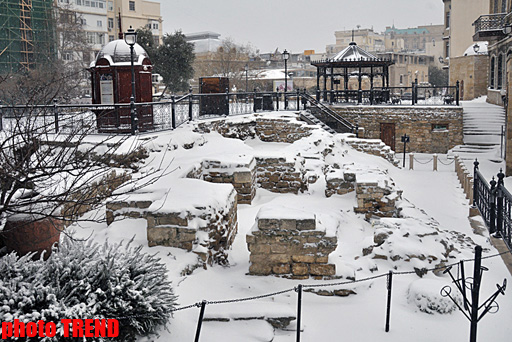 Bakının qar mənzərəsi (FOTOSESSİYA)