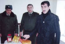 Bakıda məhkum qohumuna mobil telefon keçirmək istəyən səxs saxlanılıb (FOTO)