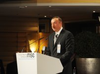 Prezident İlham Əliyev: Azərbaycan enerji təhlükəsizliyini təmin etməyə hazırdır (FOTO)