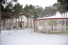 İlham Əliyev Bakıdakı körpələr evi-uşaq bağçalarının əsaslı təmir və yenidənqurmadan sonrakı vəziyyəti ilə tanış olub (FOTO)