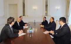 İlham Əliyev NATO-nun baş katibinin Qafqaz və Mərkəzi Asiya üzrə xüsusi nümayəndəsini qəbul edib
