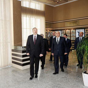 İlham Əliyev Qusarda Heydər Əliyev Mərkəzinin açılışında iştirak edib (FOTO)