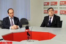 Azərbaycanlı və rusiyalı ekspetlər Trend BİA-da Xocalı faciəsini müzakirə ediblər (FOTO)