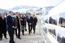 Azərbaycan Prezidenti və xanımı "Şahdağ" Qış-Yay Turizm Kompleksinin tikintisinin birinci mərhələsi üzrə tamamlama işləri ilə tanış olublar (FOTO)