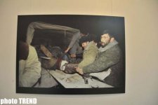 Bakıda fransalı fotoqrafın Xocalı faciəsinə həsr edilmiş unikal işləri təqdim olunub (FOTO)