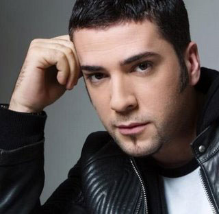 Serbiyanın "Eurovision 2012"-də təmsilçisi Nizami Gəncəvini oxuyur