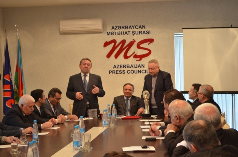 Ümummilli lider Heydər Əliyevin həyat və fəaliyyətindən bəhs edən sənədli film mükafatlandırılıb (FOTO)
