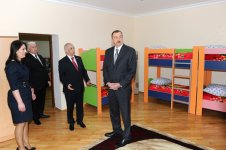 Prezident İlham Əliyev Nizami və Xətai rayonlarında körpələr evi və uşaq bağçalarının əsaslı təmir işlərindən sonrakı vəziyyəti ilə tanış olub (FOTO)