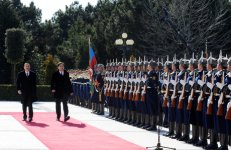Bakıda Gürcüstan Prezidenti Mixail Saakaşvilinin rəsmi qarşılanma mərasimi olub (FOTO)