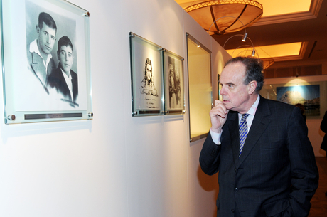 Azərbaycanın birinci xanımı Fransanın mədəniyyət və kommunikasiya naziri ilə görüşüb (FOTO)