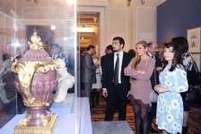 Mehriban xanım Əliyeva: Azərbaycan digər sahələrdə olduğu kimi, mədəniyyət sahəsində də Fransa dövləti ilə əlaqələrini möhkəmləndirir (FOTO)