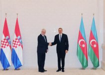 Xorvatiya Prezidentinin Bakıda rəsmi qarşılanma mərasimi olub (FOTO)