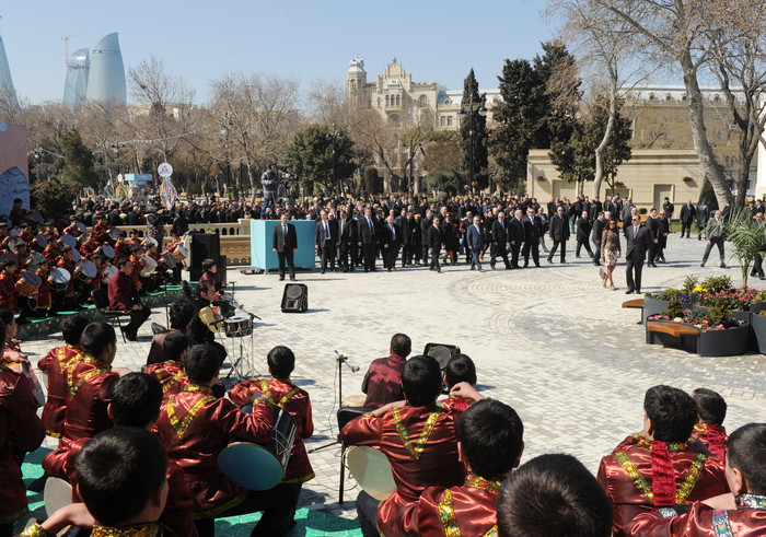 Prezident İlham Əliyev: Azərbaycan xalqı öz milli mənəvi dəyərlərinə sadiqdir (FOTO)