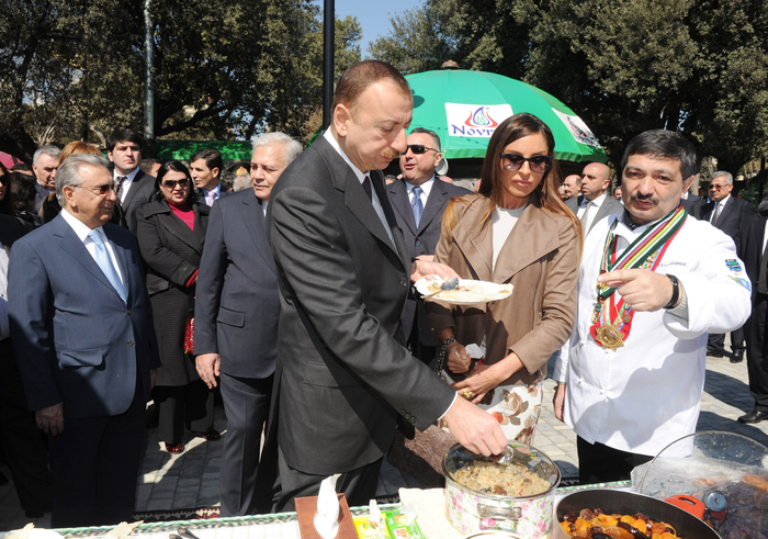Prezident İlham Əliyev: Azərbaycan xalqı öz milli mənəvi dəyərlərinə sadiqdir (FOTO)